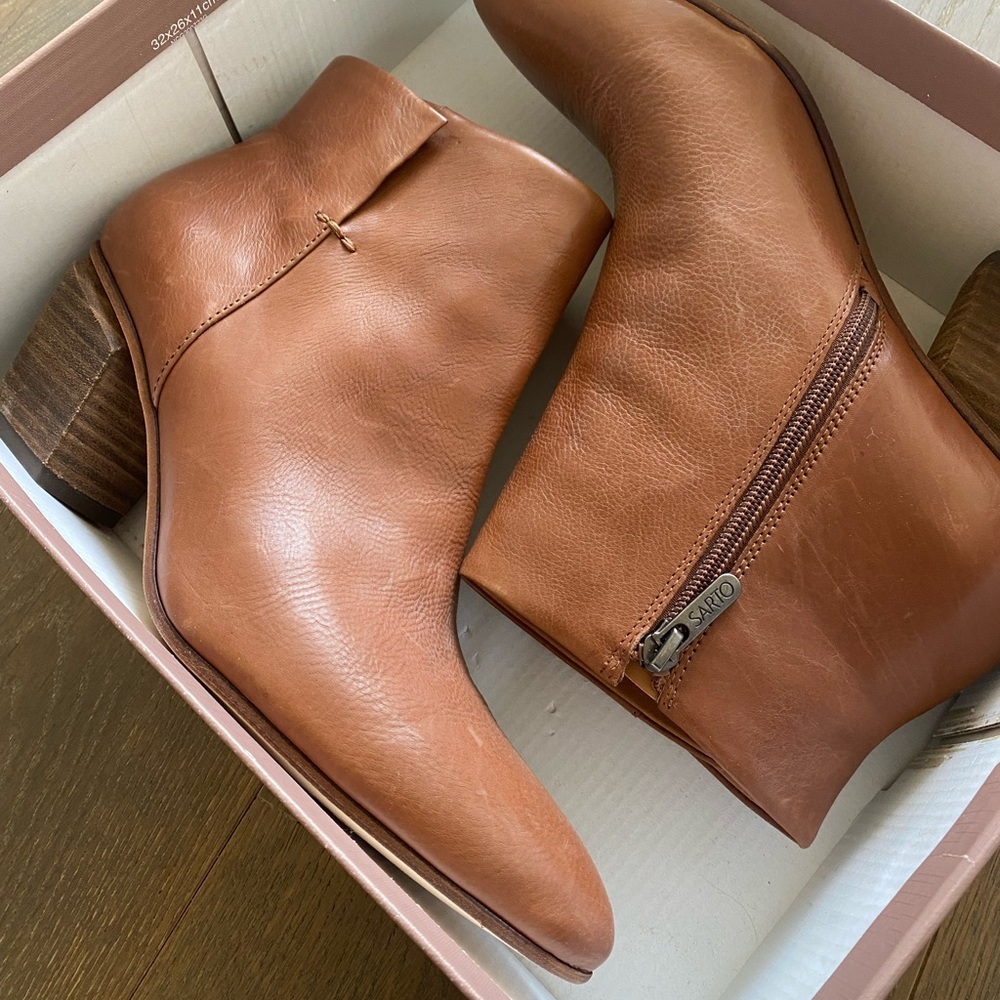 Franco Sarto A-Kinga buttery soft genuine leather cognac booties